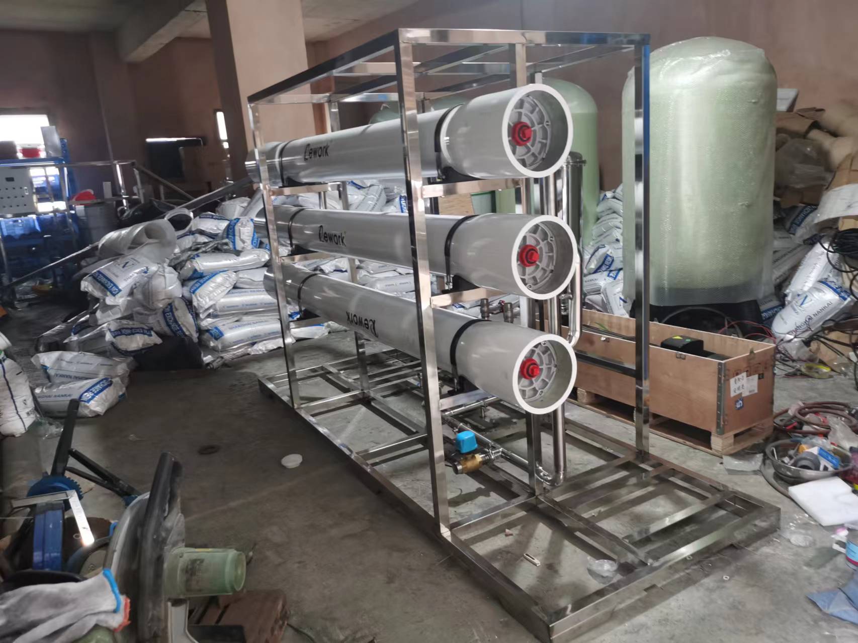 貴陽純水酒廠凈水設備，6噸反滲透設備